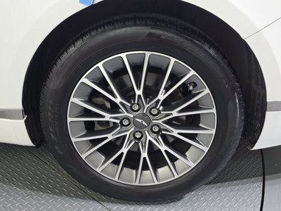 صورة 8 لـ 2022 Genesis G80 (RG3)