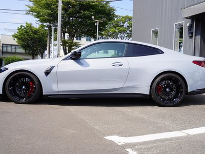 2024 BMW M4 COUPE photo 2