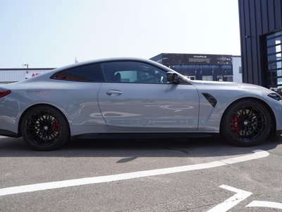 2024 BMW M4 COUPE photo 3