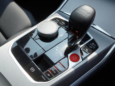 صورة مصغرة 31 لـ 2024 BMW M4 COUPE