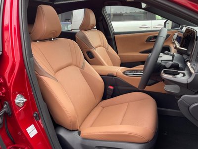 2026 Toyota CROWN SPORT 照片 10