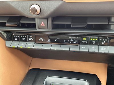 2026 Toyota CROWN SPORT — миниатюра 62