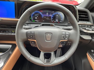 2026 Toyota CROWN SPORT — миниатюра 13