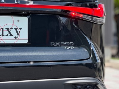 2025 Lexus RX — миниатюра 46