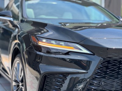 2025 Lexus RX — миниатюра 23