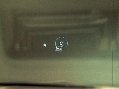 MERCEDES-BENZ GLA AMG - 4