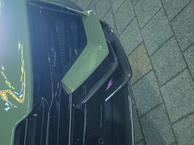 LAMBORGHINI URUS - 2