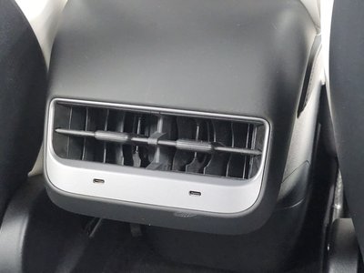 2024 Tesla MODEL Y — миниатюра 24