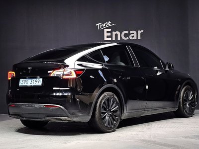 2024 Tesla MODEL Y — фото 4