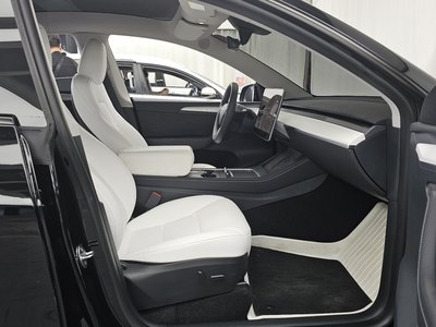 2024 Tesla MODEL Y — миниатюра 17