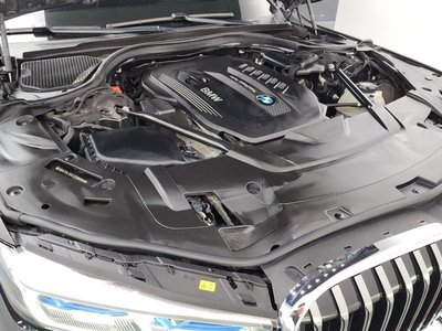 2020 BMW 7 SERIES photo 7