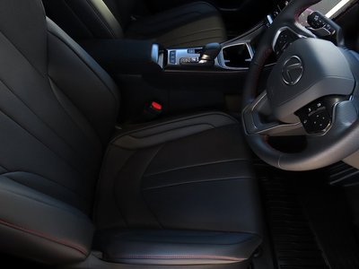 2025 Lexus LBX — миниатюра 55