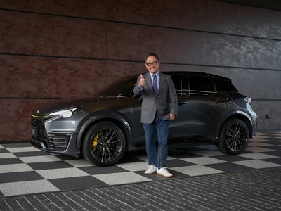 2025 Lexus LBX — миниатюра 90