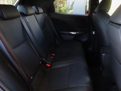 2025 Lexus LBX — миниатюра 78