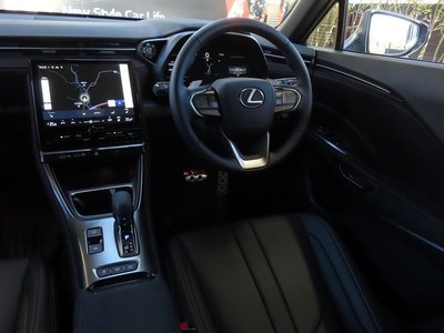2025 Lexus LBX — миниатюра 62