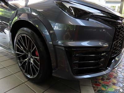 2025 Lexus LBX — миниатюра 34