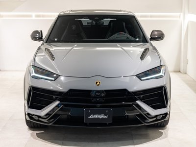 LAMBORGHINI URUS - 7
