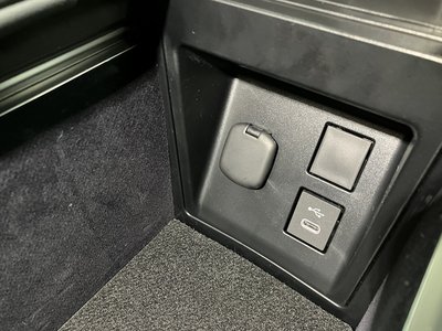 صورة مصغرة 30 لـ 2024 Toyota CROWN SPORT