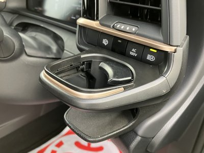 صورة مصغرة 49 لـ 2024 Toyota CROWN SPORT