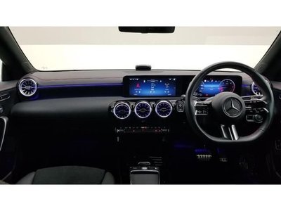 MERCEDES-BENZ CLA - 9