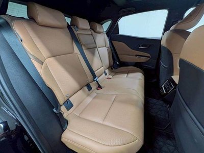 TOYOTA CROWN SPORT - 6