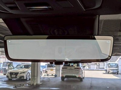 TOYOTA CROWN SPORT - 9