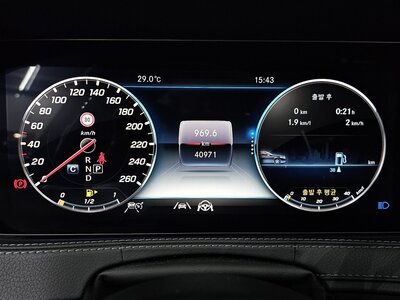 MERCEDES-BENZ S-CLASS - 8