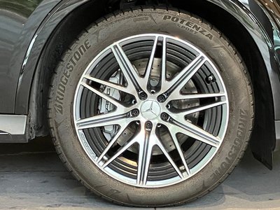 MERCEDES-BENZ GLC AMG - 5