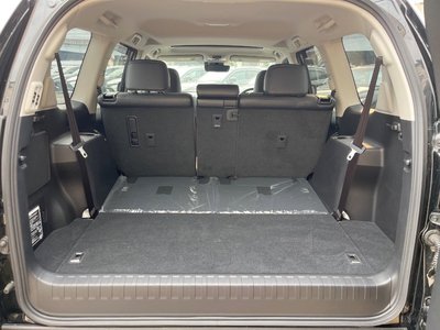 2023 Toyota LAND CRUISER PRADO — миниатюра 12