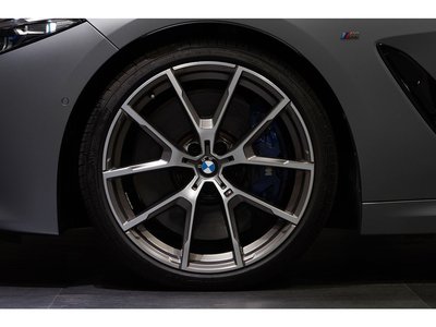 BMW 8 SERIES - 9
