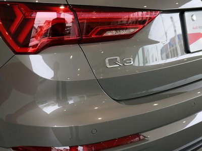 2025 AUDI Q3 缩略图 42