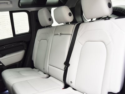 2025 LAND Rover DEFENDER — миниатюра 33