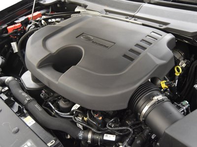 2025 LAND Rover DEFENDER — миниатюра 38