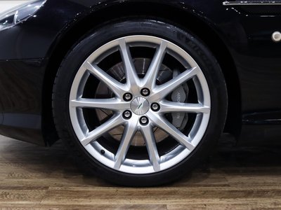 صورة 5 لـ 2011 Aston Martin DB9 VOLANTE
