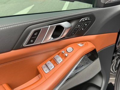 2025 BMW X7 照片 4