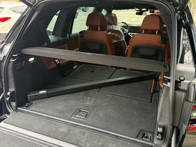 2025 BMW X7 thumbnail 18