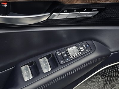 2018 Genesis G90 — миниатюра 27