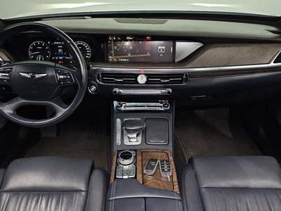2018 Genesis G90 — фото 5