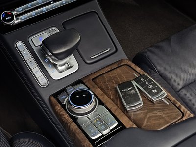 2018 Genesis G90 — миниатюра 12