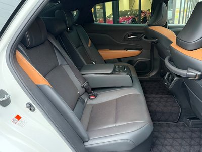 صورة مصغرة 22 لـ 2023 Toyota CROWN CROSSOVER