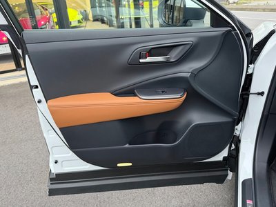 صورة مصغرة 65 لـ 2023 Toyota CROWN CROSSOVER