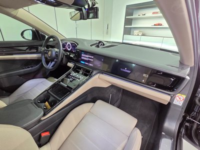 PORSCHE PANAMERA - 9