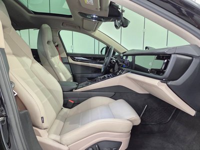 PORSCHE PANAMERA - 4