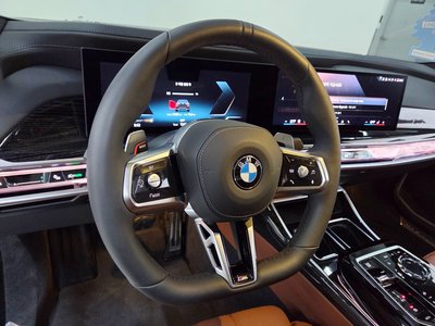 صورة 10 لـ 2024 BMW 7 SERIES
