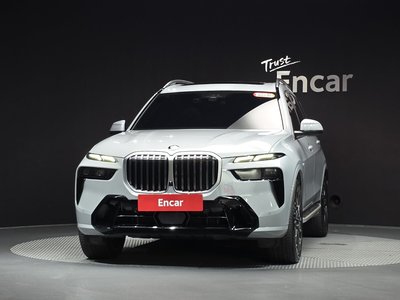 صورة 2 لـ 2024 BMW X7