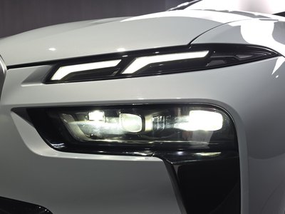 صورة 9 لـ 2024 BMW X7