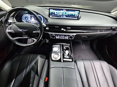 GENESIS G80 (RG3) - 5