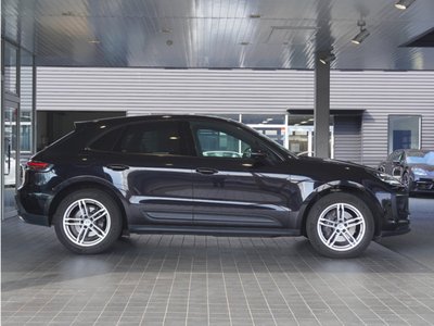 PORSCHE MACAN - 5