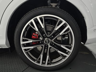 2025 AUDI Q5 photo 8