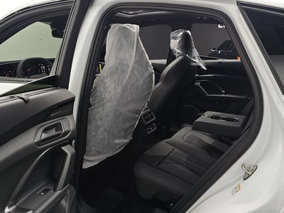صورة مصغرة 18 لـ 2025 AUDI Q5